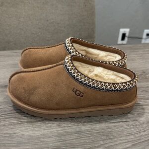 UGG Tan Suede Clogs with Plush Lining